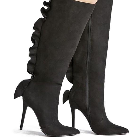 Boots w/Flare! - Picture 5 of 8